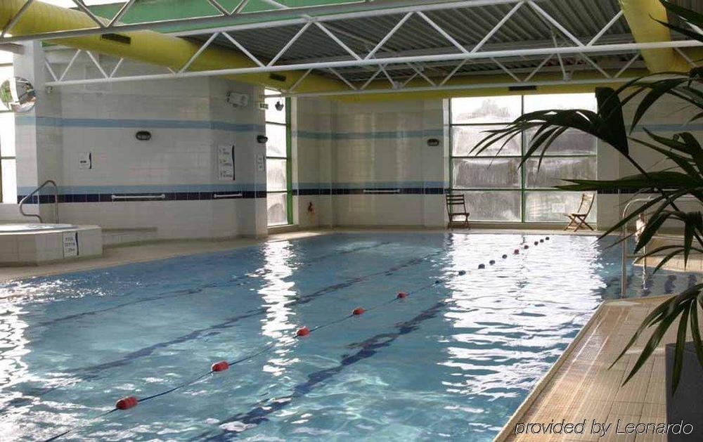 Holiday Inn Stoke On Trent M6 Jct15 By Ihg Newcastle-under-Lyme Εξωτερικό φωτογραφία