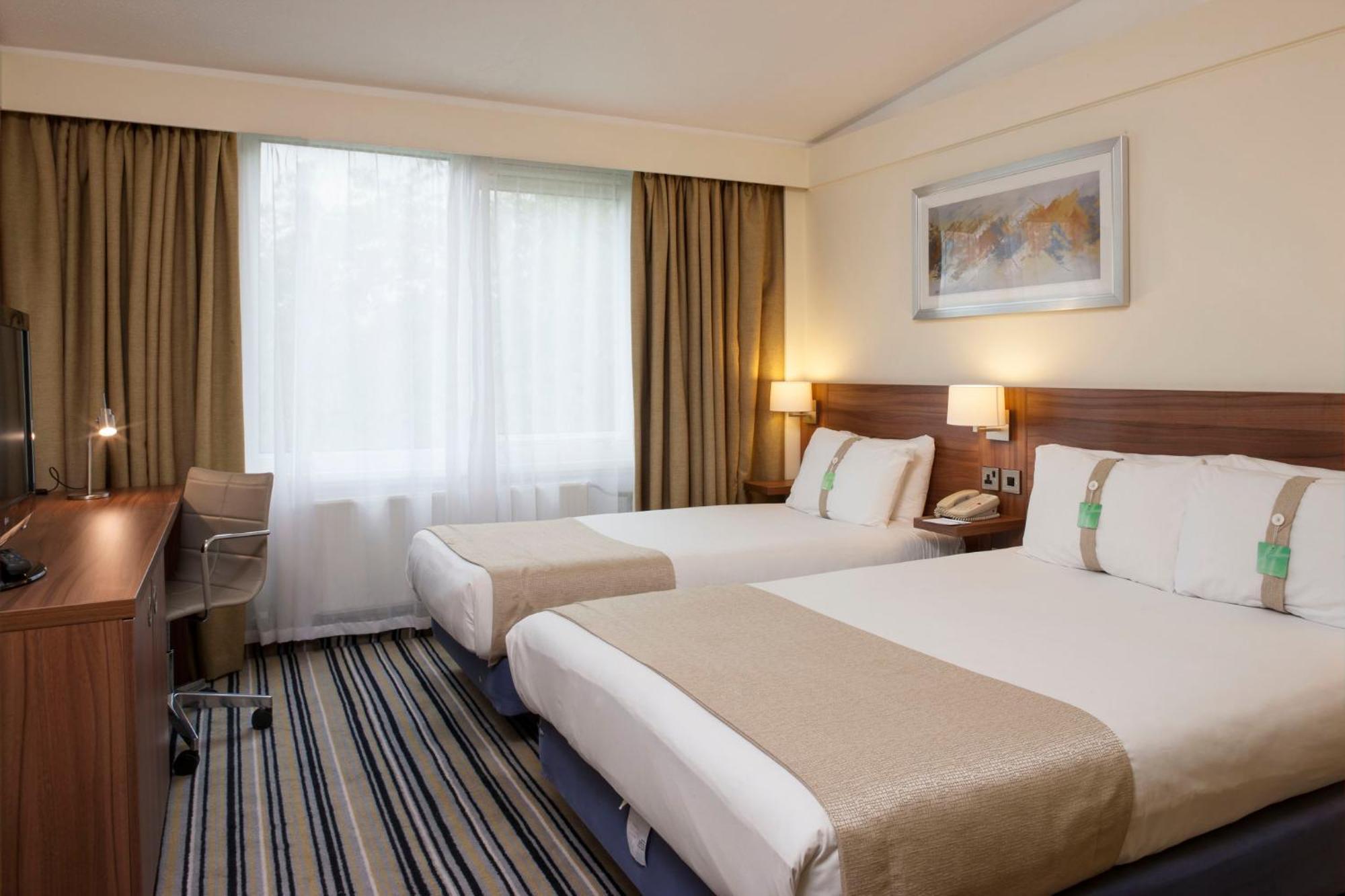 Holiday Inn Stoke On Trent M6 Jct15 By Ihg Newcastle-under-Lyme Εξωτερικό φωτογραφία