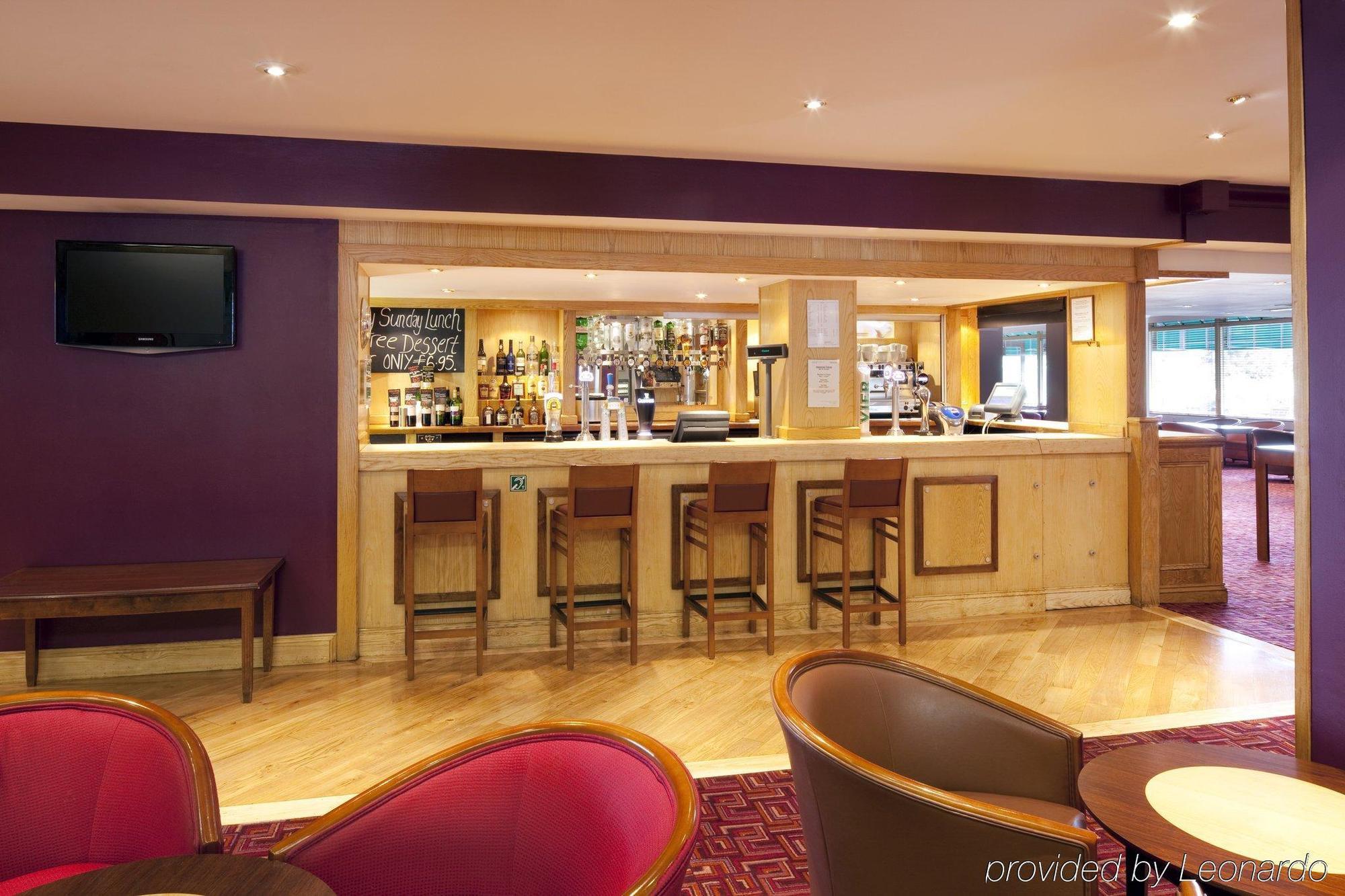 Holiday Inn Stoke On Trent M6 Jct15 By Ihg Newcastle-under-Lyme Εξωτερικό φωτογραφία