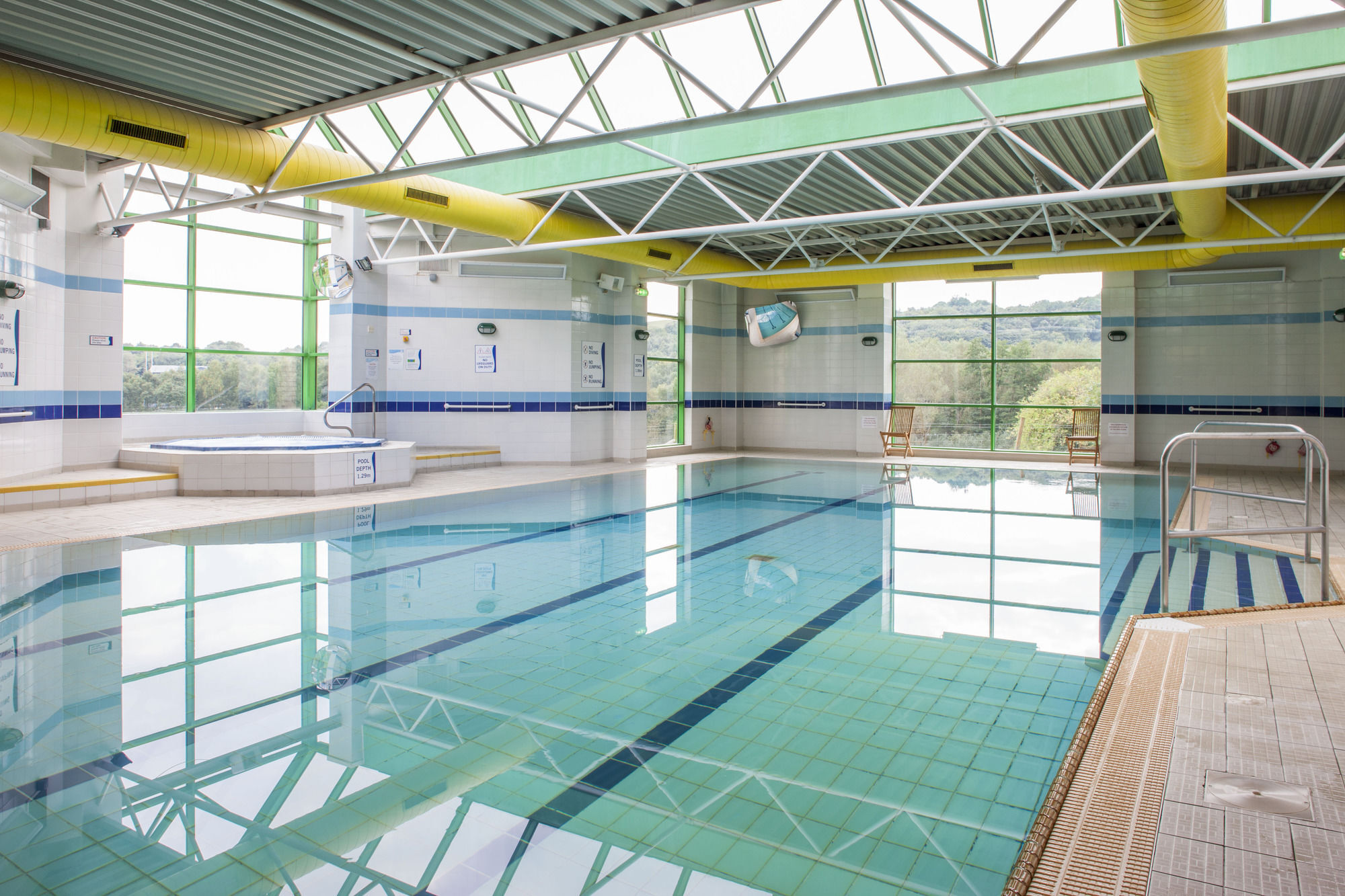 Holiday Inn Stoke On Trent M6 Jct15 By Ihg Newcastle-under-Lyme Εξωτερικό φωτογραφία